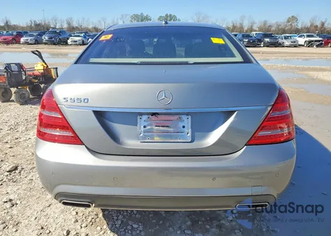 2011 Mercedes-Benz S 550 from USA, damaged, VIN WDDNG7BB9BA402028